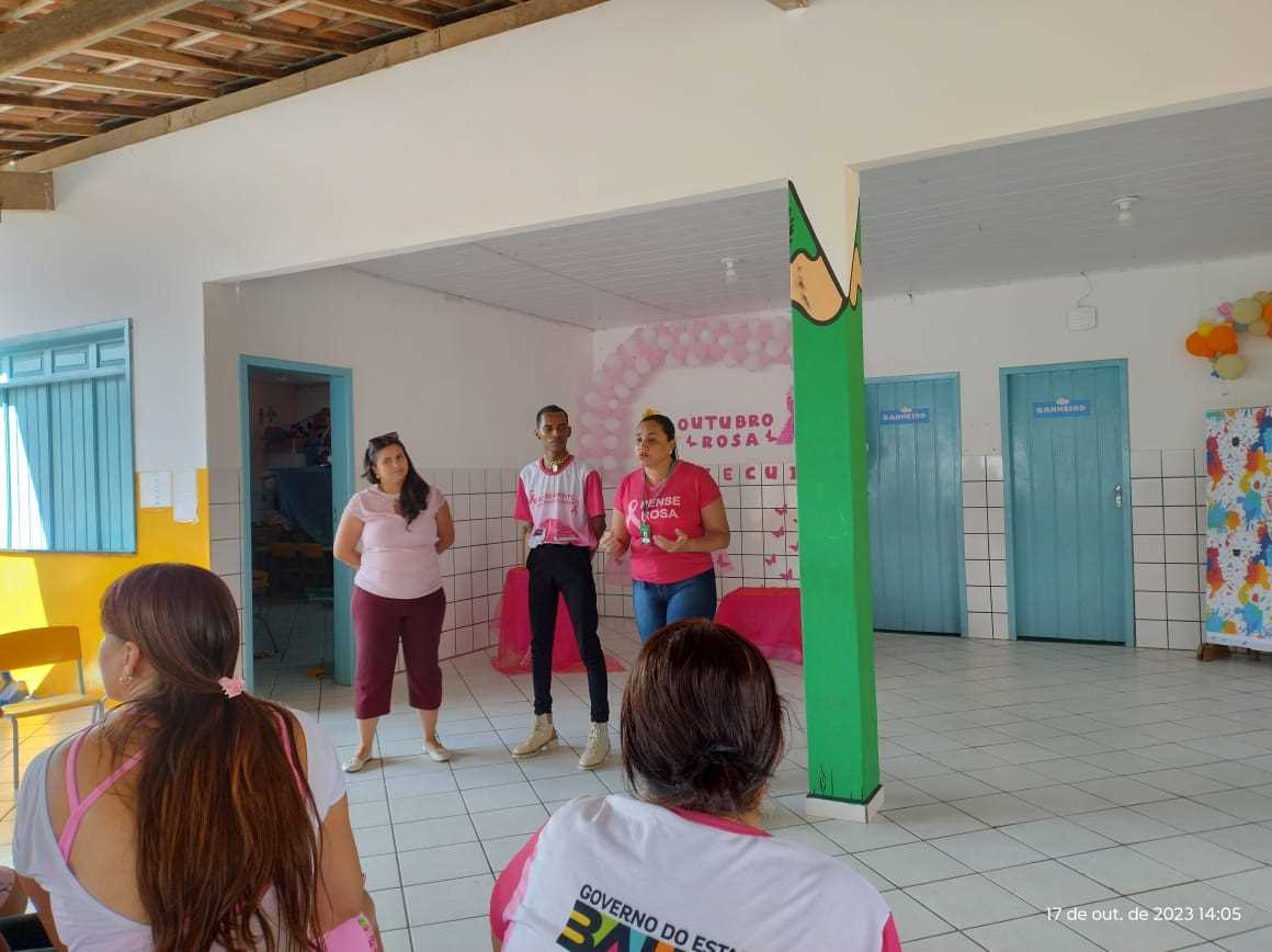 Camacã: Unidade de Saúde Dr. Aníbal Cavalcante faz campanha do outubro Rosa para professores